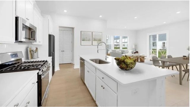 135 Bloomsbury Street, Summerville, SC 29486