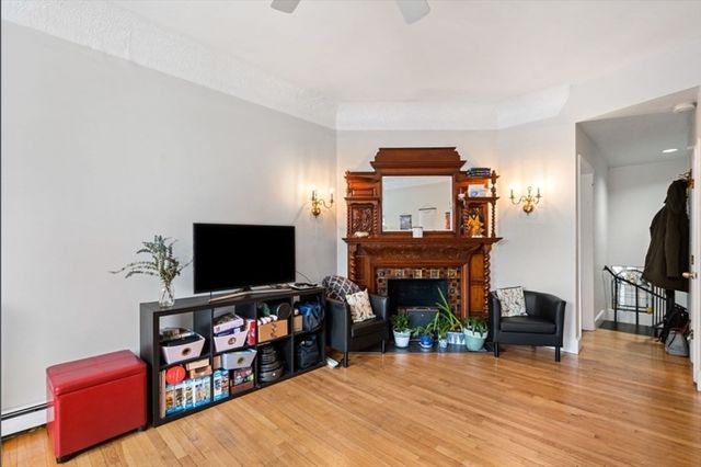 197 St Botolph 1, Boston, MA 02115