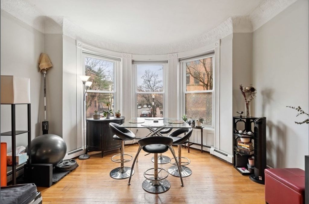 197 St Botolph 1, Boston, MA 02115