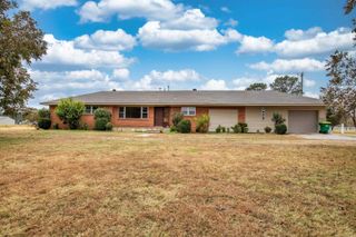 16000 Faulkner Lake Road, North Little Rock, AR 72117