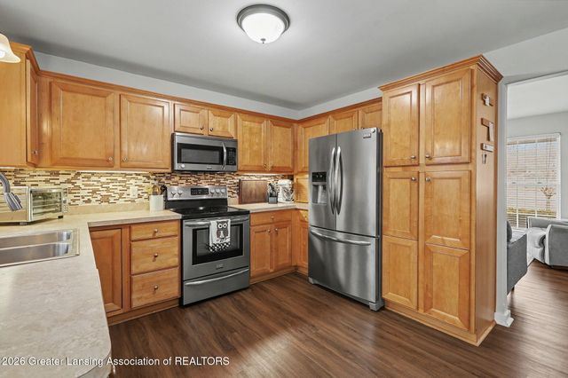 614 Ann Street, Mason, MI 48854