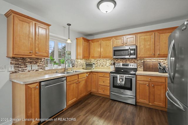 614 Ann Street, Mason, MI 48854