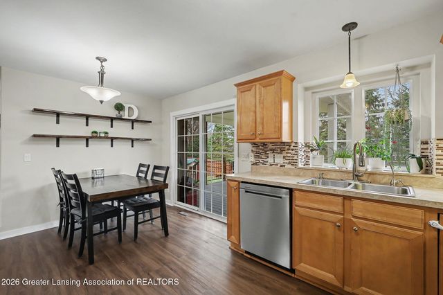 614 Ann Street, Mason, MI 48854