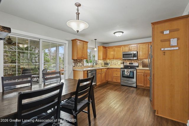 614 Ann Street, Mason, MI 48854