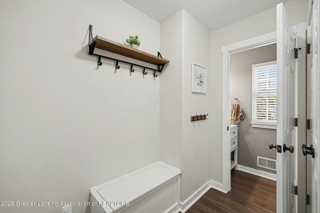 614 Ann Street, Mason, MI 48854