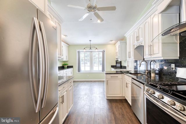 11713 GREENSPRING AVE, Lutherville Timonium, MD 21093