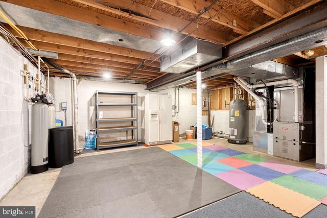 11713 GREENSPRING AVE, Lutherville Timonium, MD 21093