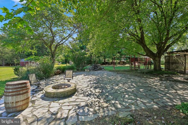 11713 GREENSPRING AVE, Lutherville Timonium, MD 21093