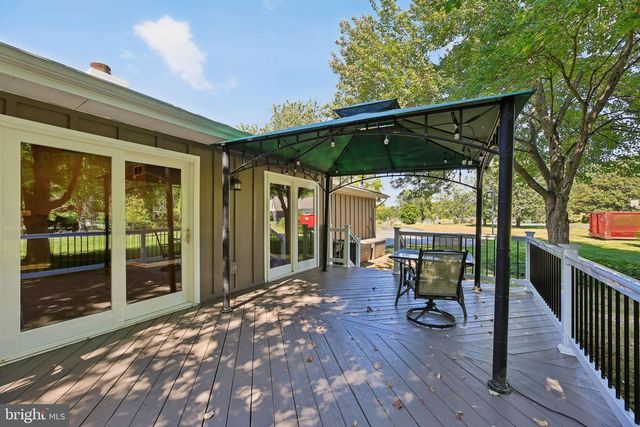 11713 GREENSPRING AVE, Lutherville Timonium, MD 21093