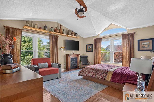 192 Stults Lane 192, East Brunswick, NJ 08816