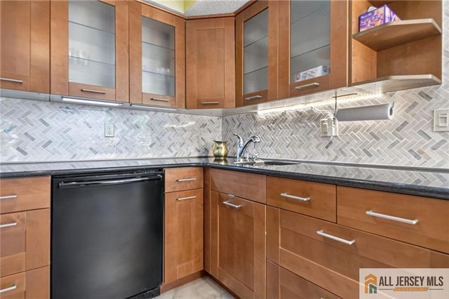 192 Stults Lane 192, East Brunswick, NJ 08816
