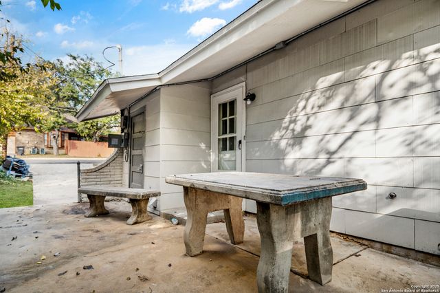 4942 Driskill, San Antonio, TX 78228