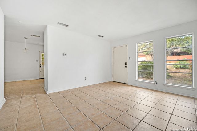 4942 Driskill, San Antonio, TX 78228