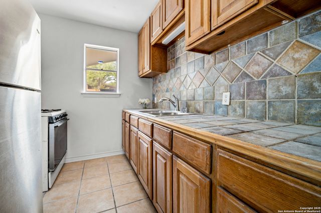 4942 Driskill, San Antonio, TX 78228