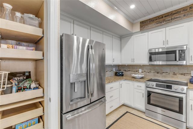 5 RIVERWALK DRIVE 204, New Smyrna Beach, FL 32169