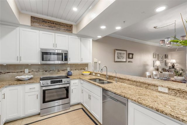 5 RIVERWALK DRIVE 204, New Smyrna Beach, FL 32169