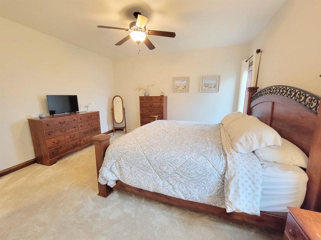 N9039 SPRING VALLEY ROAD, Menasha, WI 54952