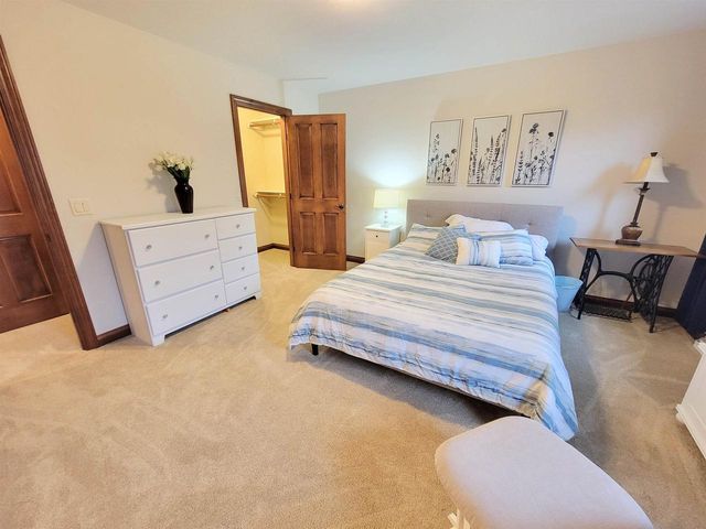 N9039 SPRING VALLEY ROAD, Menasha, WI 54952