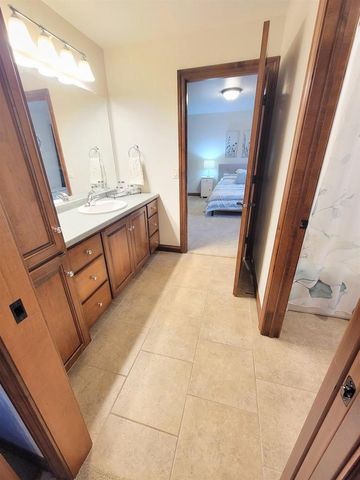 N9039 SPRING VALLEY ROAD, Menasha, WI 54952