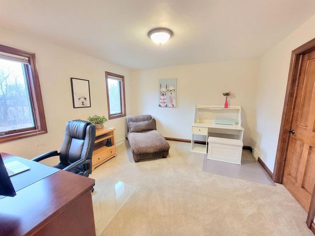 N9039 SPRING VALLEY ROAD, Menasha, WI 54952