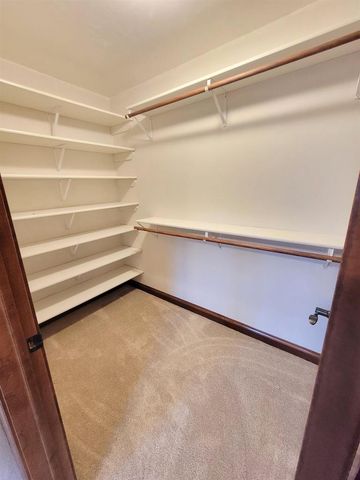 N9039 SPRING VALLEY ROAD, Menasha, WI 54952