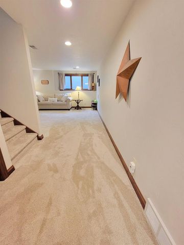 N9039 SPRING VALLEY ROAD, Menasha, WI 54952