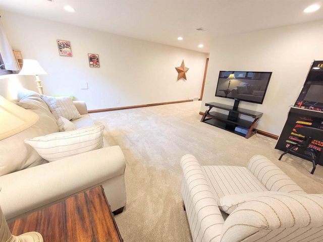 N9039 SPRING VALLEY ROAD, Menasha, WI 54952