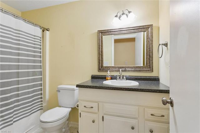 107 Smokehouse LN, Williamsburg, VA 23185