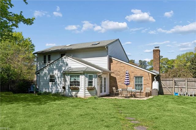 107 Smokehouse LN, Williamsburg, VA 23185