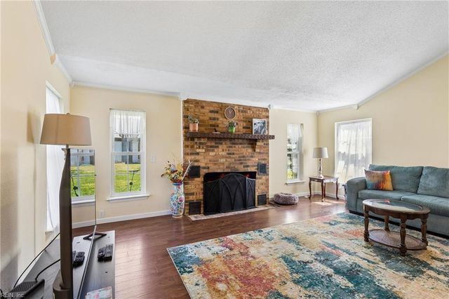 107 Smokehouse LN, Williamsburg, VA 23185