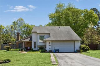107 Smokehouse LN, Williamsburg, VA 23185