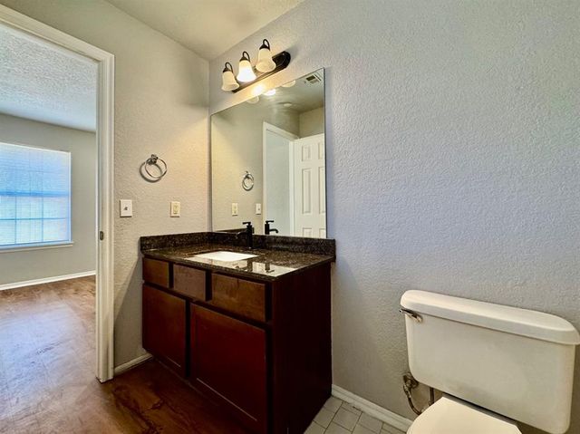 633 NW 121st Street, Oklahoma City, OK 73114