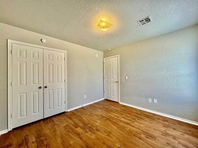 633 NW 121st Street, Oklahoma City, OK 73114