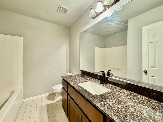 633 NW 121st Street, Oklahoma City, OK 73114