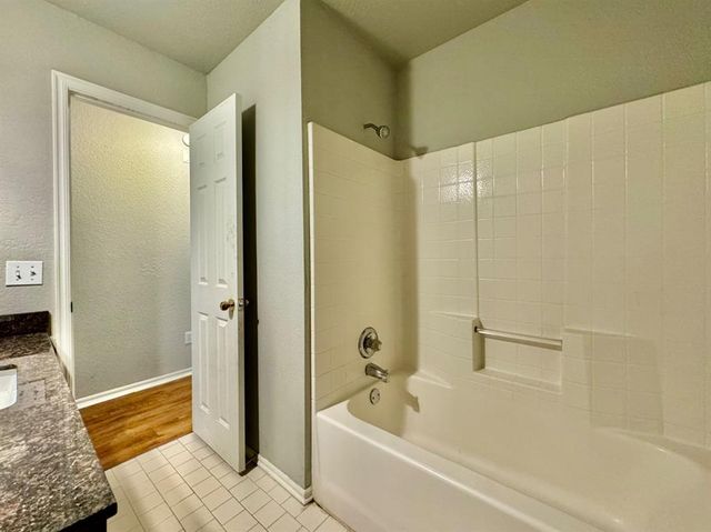 633 NW 121st Street, Oklahoma City, OK 73114