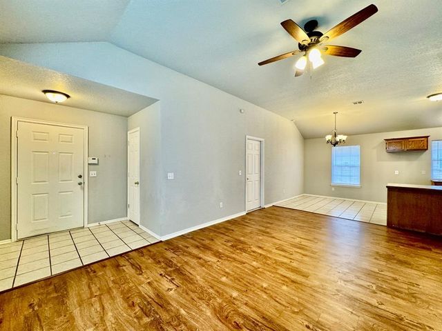633 NW 121st Street, Oklahoma City, OK 73114