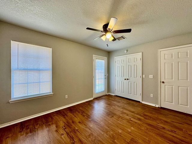 633 NW 121st Street, Oklahoma City, OK 73114