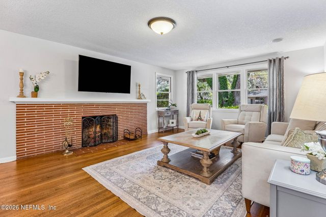 4226 FOREST PARK Road, Jacksonville, FL 32210