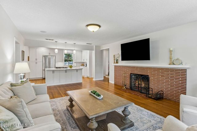 4226 FOREST PARK Road, Jacksonville, FL 32210