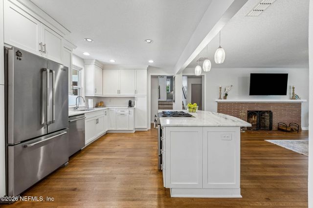 4226 FOREST PARK Road, Jacksonville, FL 32210