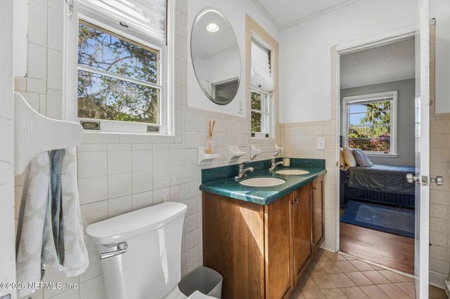 4226 FOREST PARK Road, Jacksonville, FL 32210