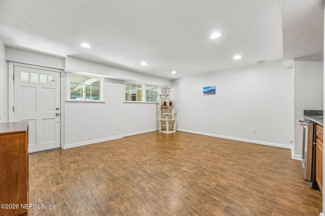 4226 FOREST PARK Road, Jacksonville, FL 32210