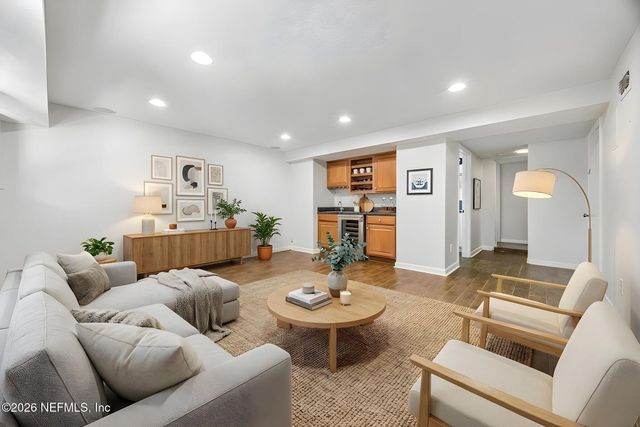 4226 FOREST PARK Road, Jacksonville, FL 32210