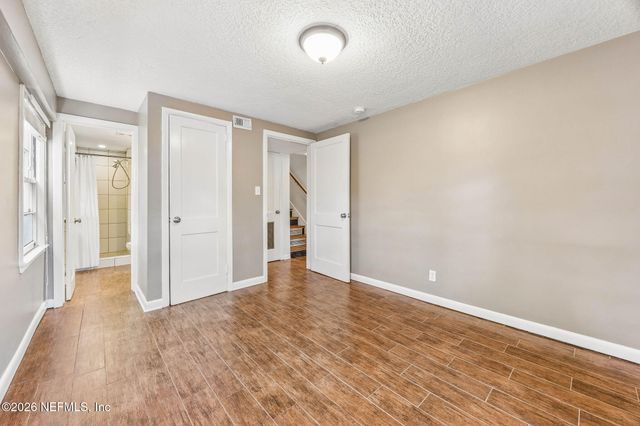 4226 FOREST PARK Road, Jacksonville, FL 32210