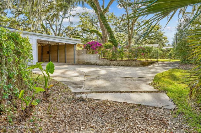 4226 FOREST PARK Road, Jacksonville, FL 32210