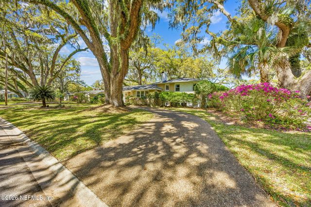 4226 FOREST PARK Road, Jacksonville, FL 32210