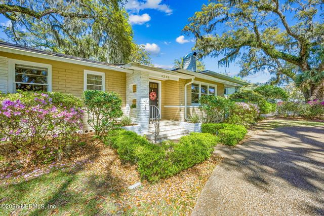 4226 FOREST PARK Road, Jacksonville, FL 32210