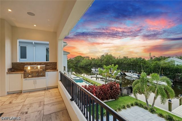 211 1st ST, Bonita Springs, FL 34134