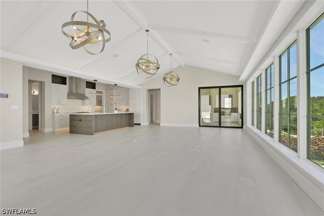 211 1st ST, Bonita Springs, FL 34134
