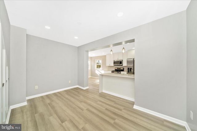 913 HIGHVIEW DR, Capitol Heights, MD 20743